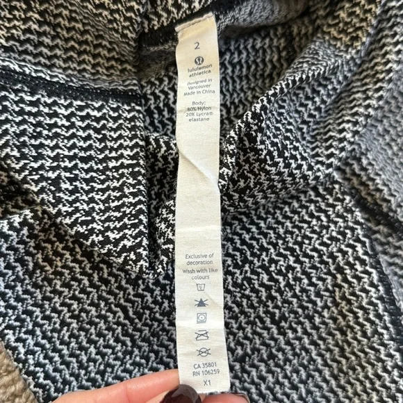 Lululemon Wunder Under Leggings - Picture 3 of 4